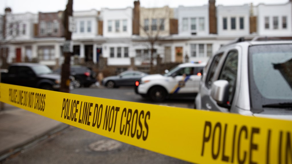 Shooting at Virginia Dining Establishment Leaves Two Dead and 3&nbsp;Wounded