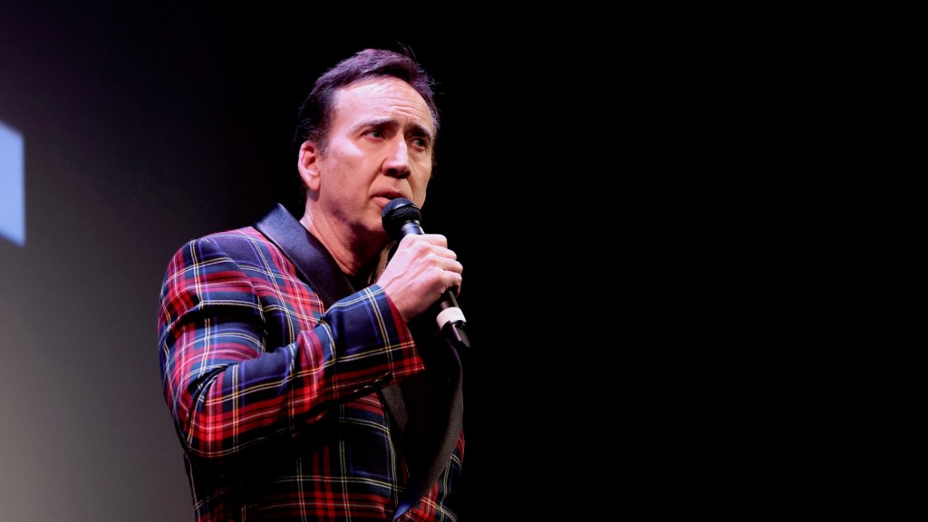 Fans Respond to First Take A Look At Nicolas Cage as Dracula in Upcoming ‘Renfield’ Movie