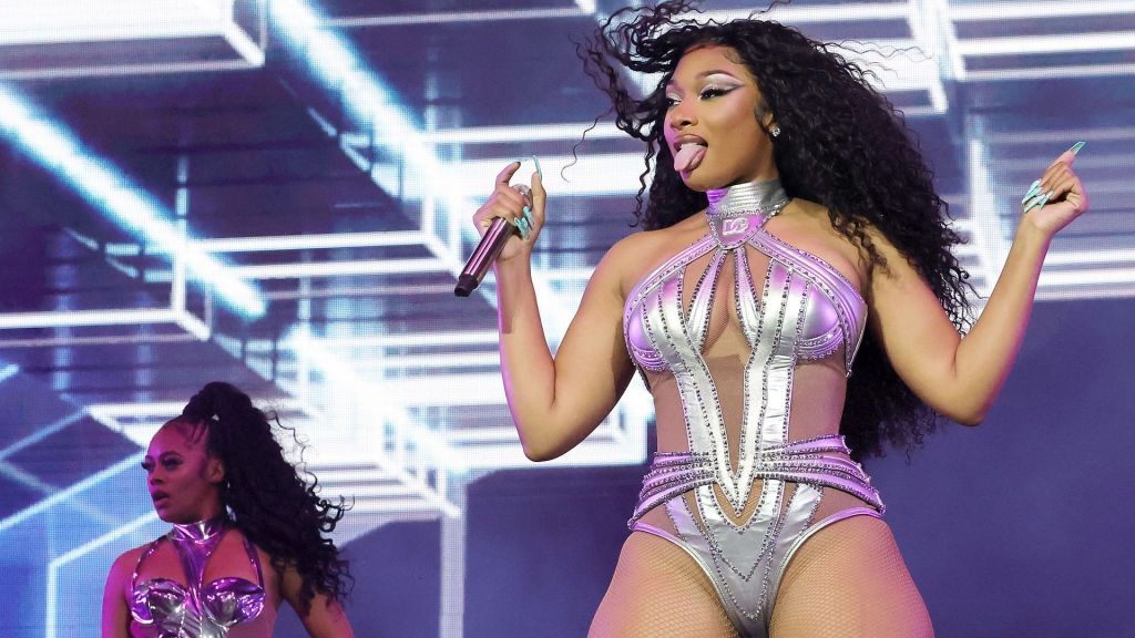 Megan Thee Stallion Debuts ‘Motherf * cking Personal’ Diss Track at&nbsp;Coachella