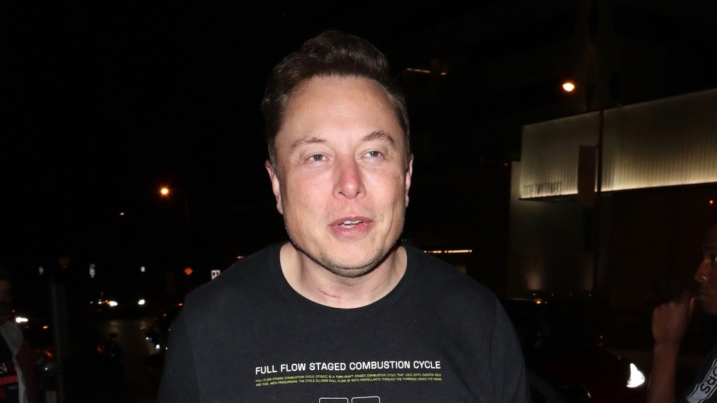 Elon Musk Announces Relaunch of Twitter Premium&nbsp;Service